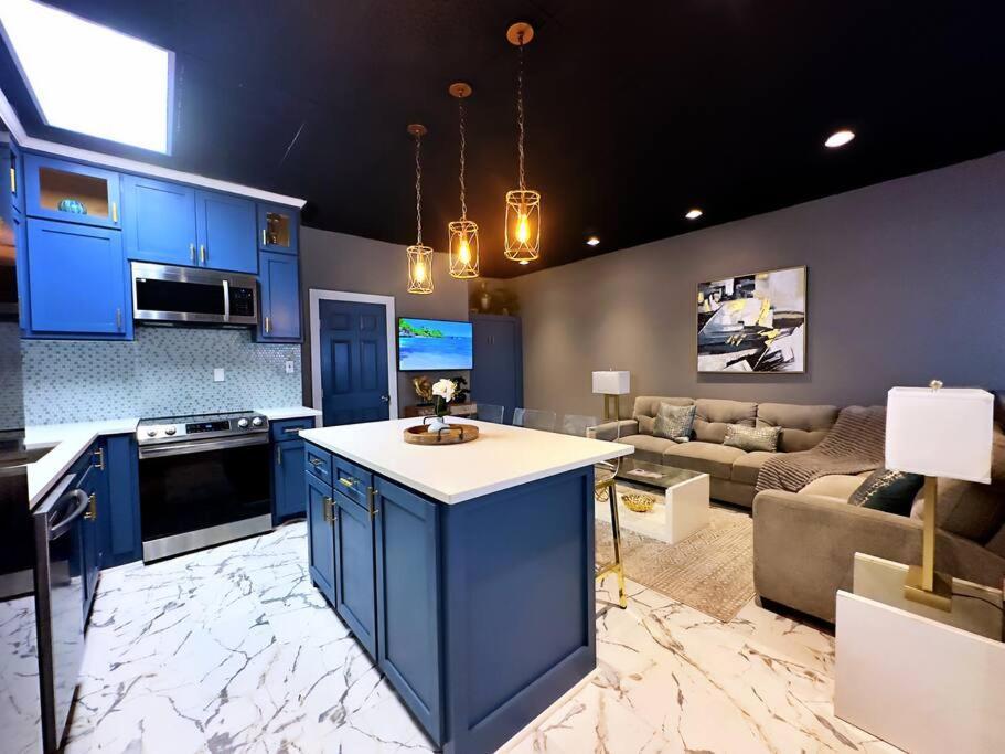 The Q Loft Galveston Villa ภายนอก รูปภาพ