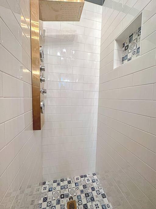 The Q Loft Galveston Villa ภายนอก รูปภาพ